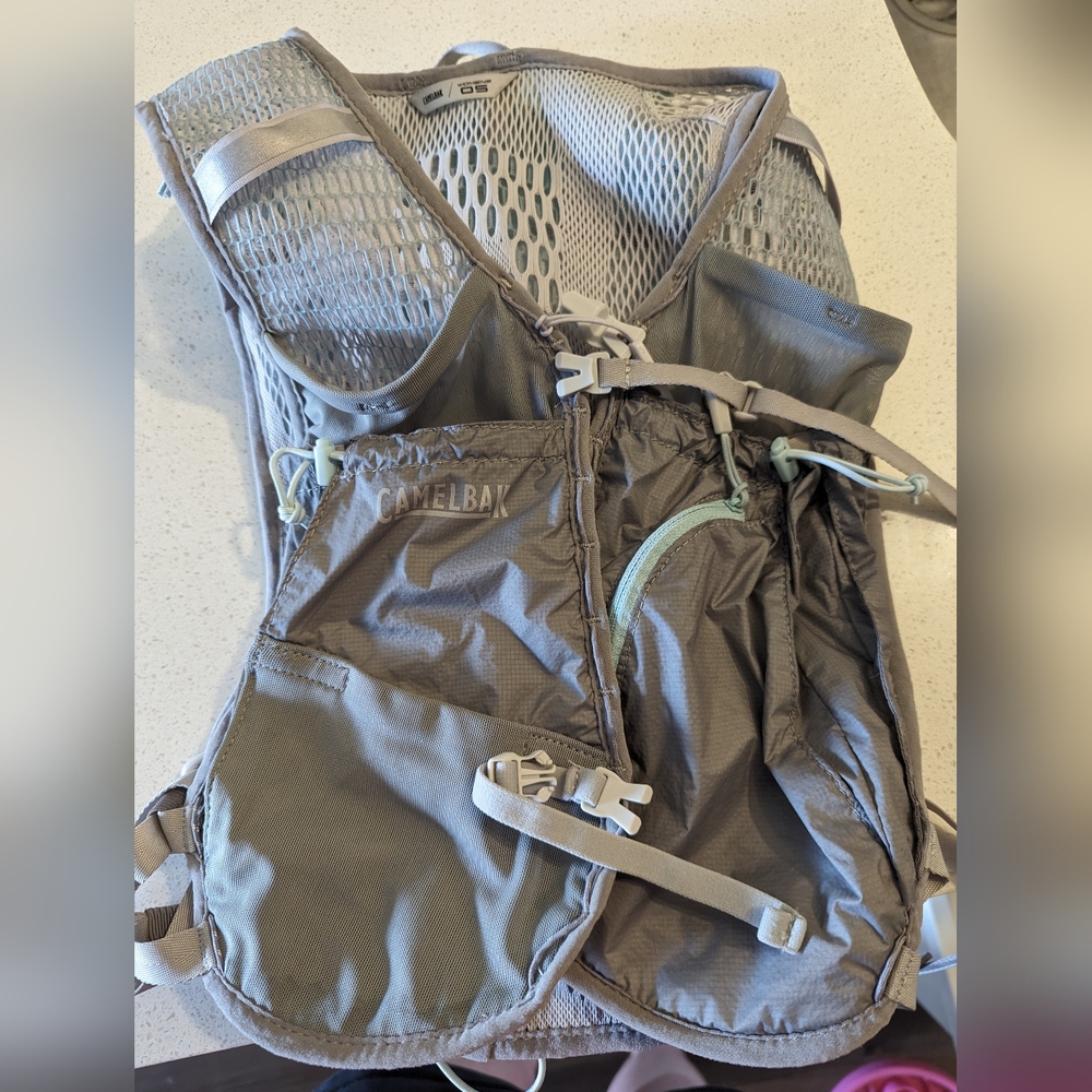 CamelBak Zephyr hydration vest